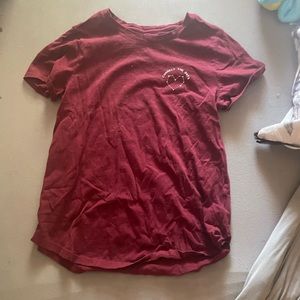 Red graphic tee size s